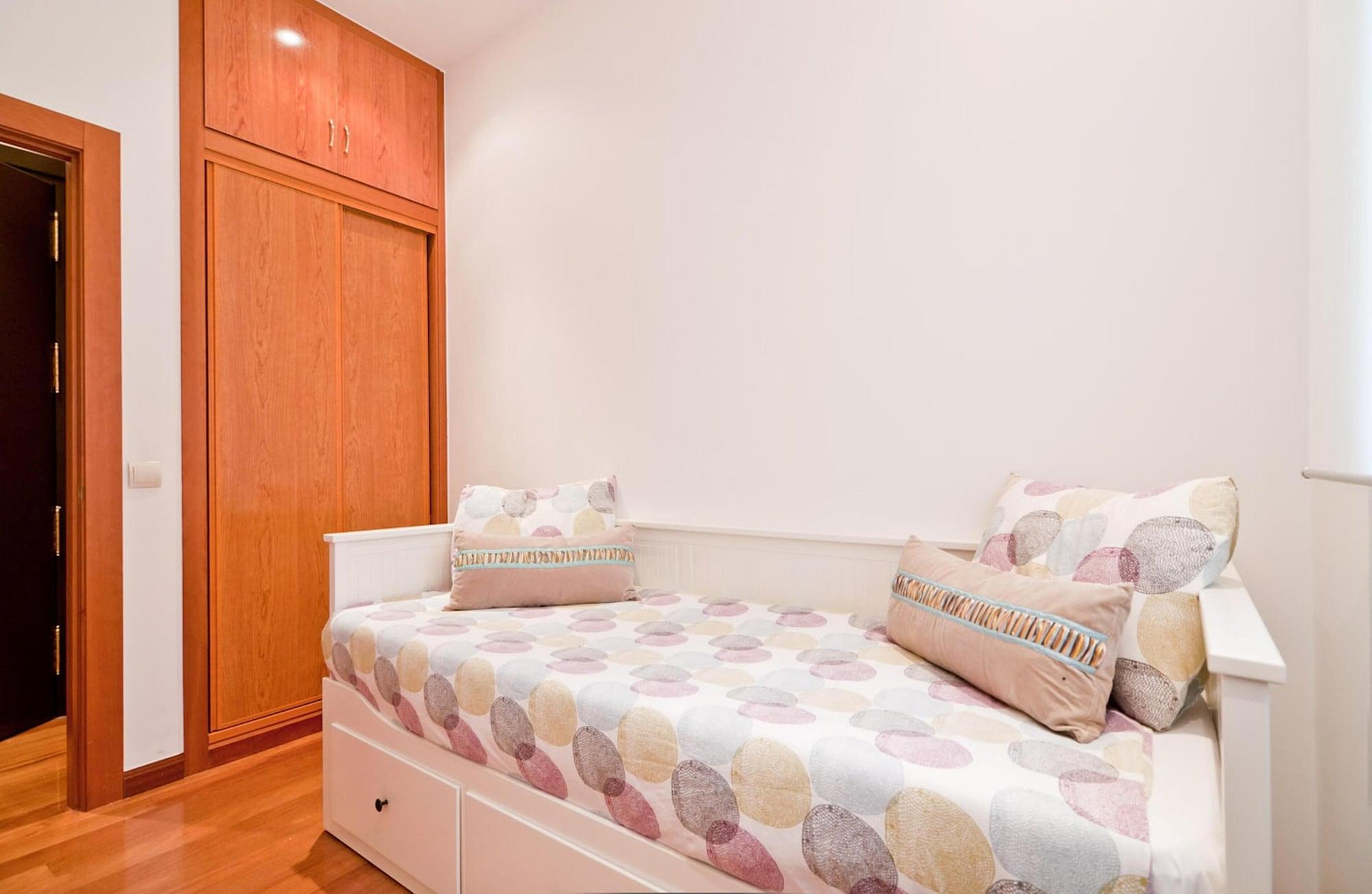 Smartr Madrid Atocha Apartment Екстериор снимка